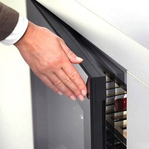 Винный шкаф Dunavox DVN-109.291DB.TO фото 4 в Екатеринбурге