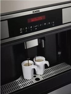 Кофемашина AEG PE4521M фото 2 в Екатеринбурге