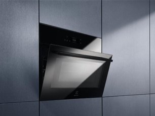 Встраиваемая микроволновая печь Electrolux EVM 8E08Z фото 3 в Екатеринбурге