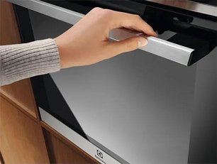 Духовой шкаф Electrolux LOE8F38X фото 4 в Екатеринбурге