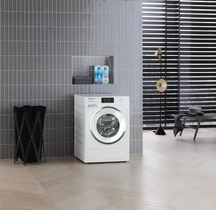 Стиральная машина Miele WCR870WPS фото 3 в Екатеринбурге