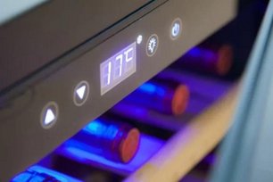 Винный шкаф Coldvine C18-KBB1 фото 4 в Екатеринбурге Винный шкаф Cold Vine C18-KBB1 фото 4 в Екатеринбурге