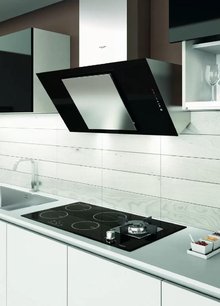 Вытяжка Фулгор Милано LHD 9001 TC BK фото 2 в Екатеринбурге Вытяжка Fulgor Milano LHD 9001 TC BK фото 2 в Екатеринбурге