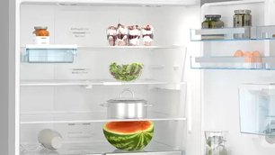 Двухкамерный холодильник Bosch KGD86AI31U фото 4 в Екатеринбурге