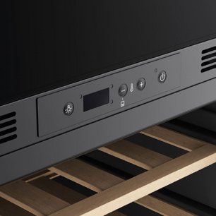 Встраиваемый винный холодильник Franke FMA 36 WCR BK фото 3 в Екатеринбурге