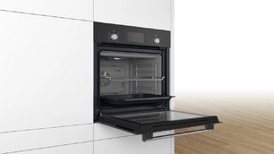Духовой шкаф Bosch HBF153BB0 фото 4 в Екатеринбурге