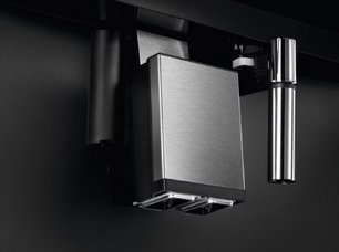 Встраиваемая кофемашина Electrolux KBC85Z фото 4 в Екатеринбурге