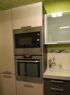 Микроволновая печь АЕГ MCD2664E-M фото 2 в Екатеринбурге Микроволновая печь AEG MCD2664E-M фото 2 в Екатеринбурге