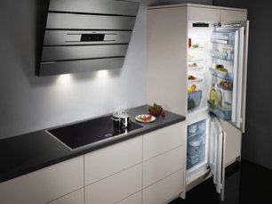 Холодильник AEG SCS91800F0 фото 3 в Екатеринбурге