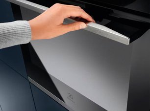 Духовой шкаф Electrolux KOAAS31CX фото 3 в Екатеринбурге