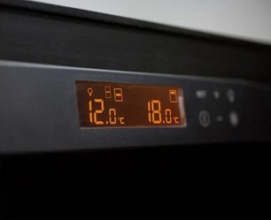 Трехтемпературный винный шкаф EuroCave E-PURE-L P-300068-L фото 3 в Екатеринбурге