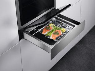 Вакуумный упаковщик AEG KDE911423M фото 3 в Екатеринбурге