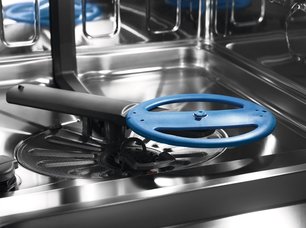 Посудомоечная машина Electrolux EEC987300L фото 3 в Екатеринбурге