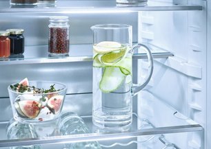 Встраиваемый холодильник Miele KFN 7774 B фото 3 в Екатеринбурге