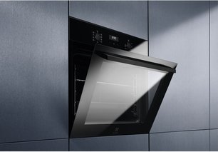 Духовой шкаф Electrolux OEF5C50Z фото 3 в Екатеринбурге