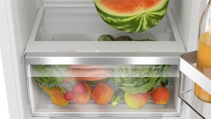 Встраиваемый холодильник Bosch KIR41ADD1 фото 3 в Екатеринбурге