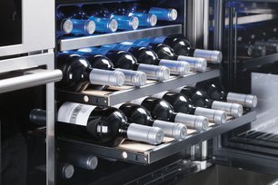 Винный шкаф Fulgor Milano FWC 4524 TC X-S фото 4 в Екатеринбурге