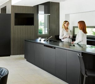 Встраиваемый мультитемпературный винный шкаф EuroCave S-INSP-S I-090023-S фото 4 в Екатеринбурге