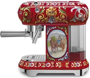 Кофемашина Smeg ECF01DGEU фото 2 в Екатеринбурге