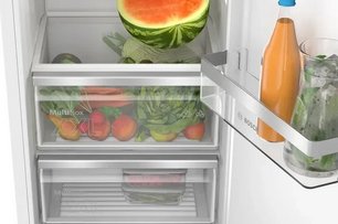 Встраиваемый холодильник Bosch KIL82VFE0 фото 4 в Екатеринбурге