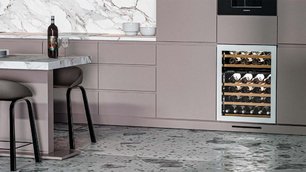 Встраиваемый винный шкаф Meyvel MV46NH-KWT2 фото 4 в Екатеринбурге