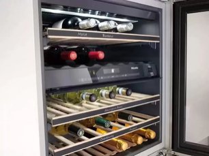 Встраиваемый винный шкаф Miele KWT 6322 UG OBSW с витрины новый фото 4 в Екатеринбурге