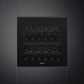 Встраиваемый холодильный шкаф для вина Smeg CVI629NR3