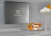 Встраиваемый холодильник Electrolux ENP7TD75S фото 4 в Екатеринбурге