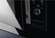 Встраиваемая микроволновая печь Electrolux LMS2203EMX фото 3 в Екатеринбурге