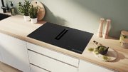 Индукционная варочная панель с вытяжкой Bosch PVS811B16E фото 3 в Екатеринбурге