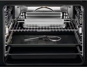 Духовой шкаф Electrolux KOBBS39WX фото 4 в Екатеринбурге