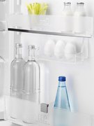 Холодильник Electrolux ERN1300AOW фото 4 в Екатеринбурге