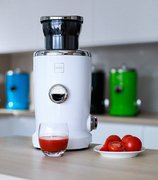 Соковыжималка NOVIS Vita Juicer белая фото 3 в Екатеринбурге