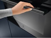Духовой шкаф Electrolux EVL8E08Z фото 4 в Екатеринбурге