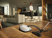 Пылесос Miele SGDA3 Complete C3 125 Edition белый лотос фото 4 в Екатеринбурге