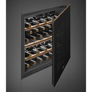 Встраиваемый холодильный шкаф для вина Smeg CVI629NR3 фото 2 в Екатеринбурге