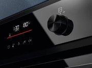 Духовой шкаф Electrolux EOC6P77H фото 3 в Екатеринбурге