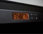 Трехтемпературный винный шкаф EuroCave E-PURE-L P-300055-L фото 4 в Екатеринбурге