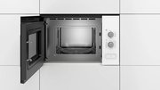 Встраиваемая микроволновая печь Bosch BFL520MW0 фото 3 в Екатеринбурге
