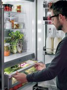 Встраиваемый холодильник KitchenAid KCVCX 20750R фото 2 в Екатеринбурге