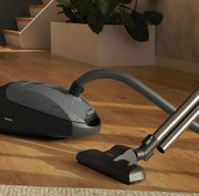 Пылесос Miele Classic C1 SBAF5 Junior PowerLine серый фото 2 в Екатеринбурге