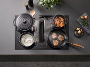 Варочная панель с вытяжкой Miele KMDA 7676-1 FL фото 3 в Екатеринбурге
