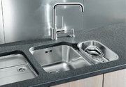 Мойка Бланко Ypsilon 550-U чаша слева нержавеющая сталь фото 3 в Екатеринбурге Мойка Blanco Ypsilon 550-U чаша слева нержавеющая сталь фото 3 в Екатеринбурге