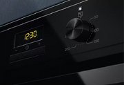 Духовой шкаф Electrolux EOD3H50BK фото 3 в Екатеринбурге