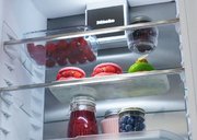 Встраиваемый холодильник Miele KFN 7774 B фото 4 в Екатеринбурге