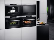 Духовой шкаф AEG KMR761000M фото 2 в Екатеринбурге