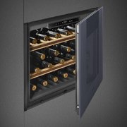 Встраиваемый винный шкаф Smeg CVI121G фото 3 в Екатеринбурге