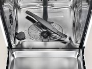 Встраиваемая посудомоечная машина Electrolux EEQ 47200 L фото 4 в Екатеринбурге