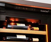 Встраиваемый монотемпературный винный шкаф V-INSP-S EuroCave I-090019-S фото 2 в Екатеринбурге