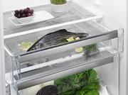 Холодильник Electrolux EN3889MFW фото 3 в Екатеринбурге